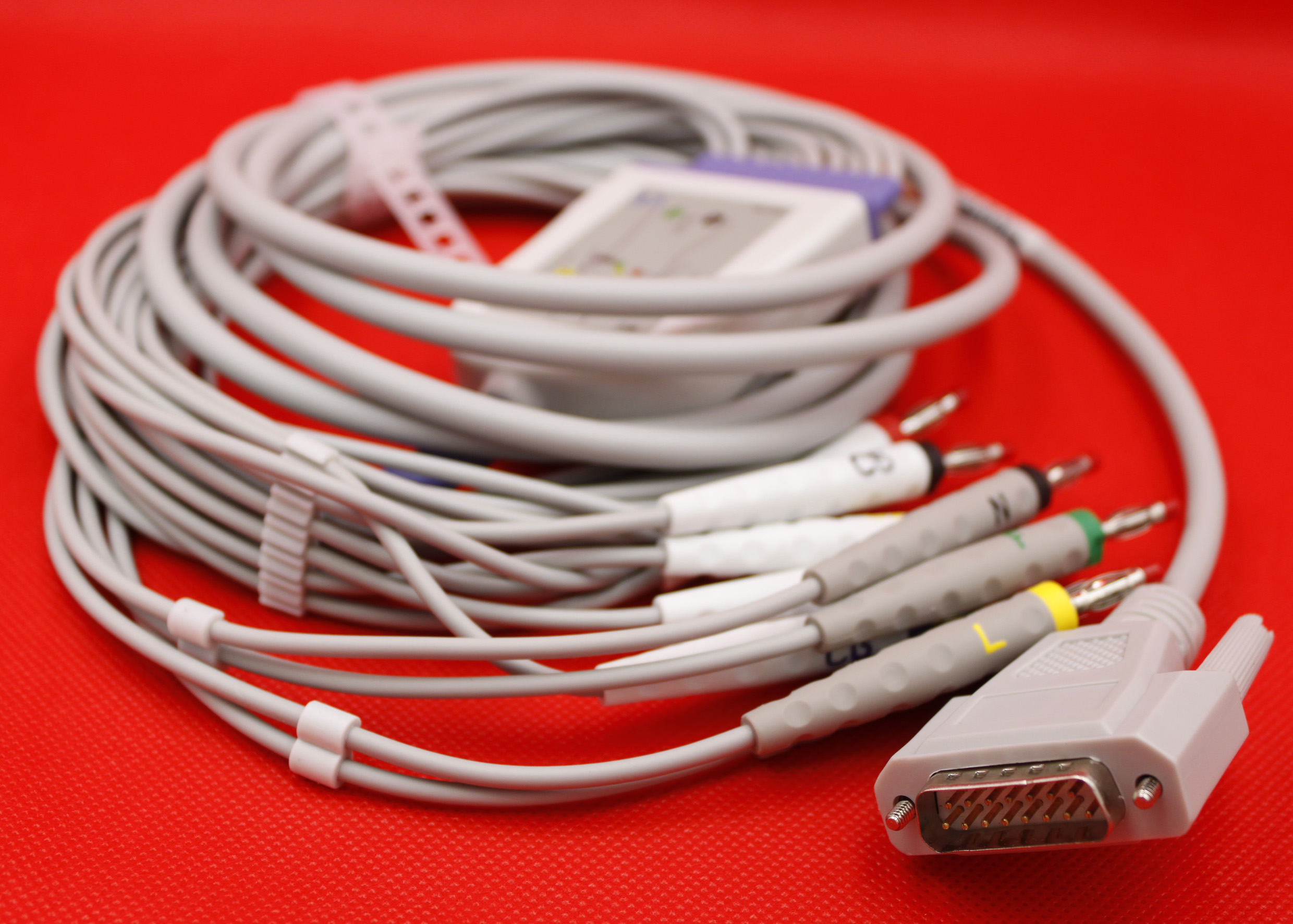 ЭКГ кабель пациента для AXION (Аксион) ЭК1Т-1/3–07 (после 2012 г.в), ЭК1Т-07, ЭК1/3Т, ЭК1/3Т-07, ЭК3Т-02 (кроме ЭКЗТЦ 3/6-04) штекер banana 4мм